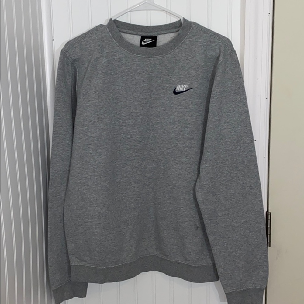 Nike crewneck